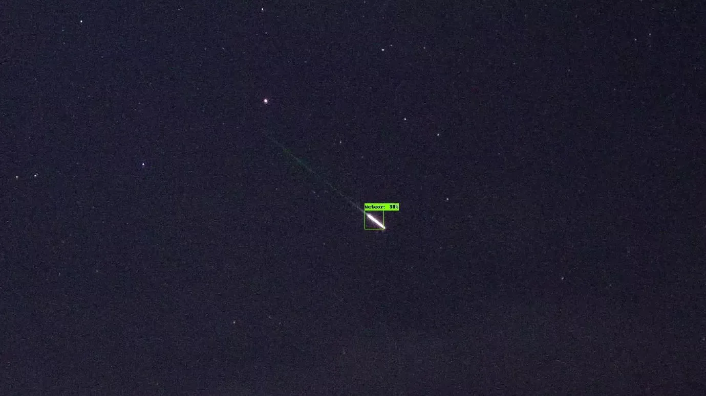 The AI detecting a meteor